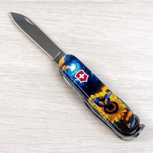 Ножи и мультитулы Victorinox Швейцарский складной нож 91мм Victorinox HUNTSMAN UKRAINE 1.3713.3.T3240pw