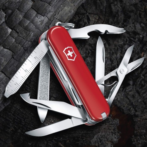 Ножи и мультитулы Victorinox Швейцарский складной нож 58мм Victorinox MINICHAMP 0.6385