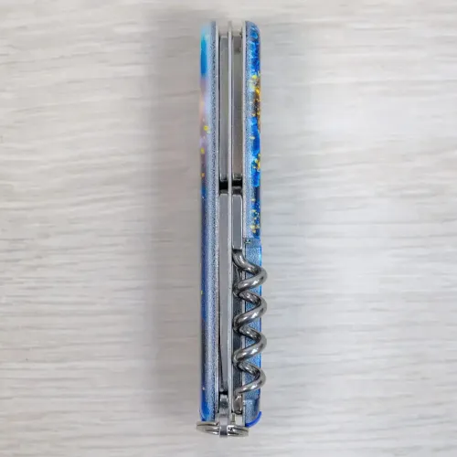 Ножи и мультитулы Victorinox Швейцарский складной нож 91мм Victorinox SPARTAN UKRAINE ДНК Украинца 1.3603.3.T3270pw