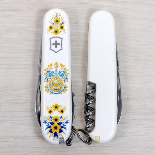 Ножи и мультитулы Victorinox Швейцарский складной нож 91мм Victorinox SPARTAN UKRAINE 1.3603.7.T1370u