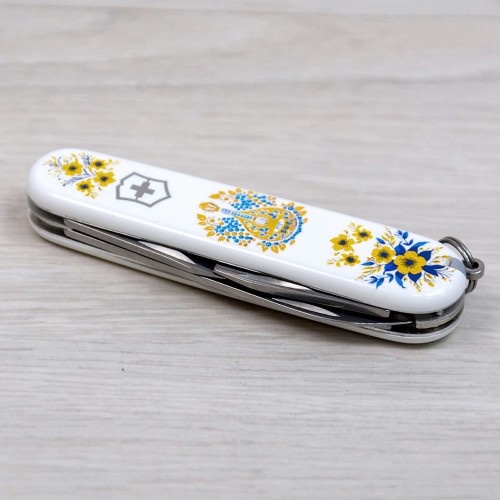 Ножи и мультитулы Victorinox Швейцарский складной нож 91мм Victorinox SPARTAN UKRAINE 1.3603.7.T1370u