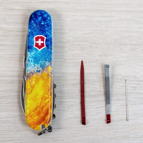 Ножи и мультитулы Victorinox Швейцарский складной нож 91мм Victorinox SPARTAN UKRAINE 1.3603.7.T3160pw