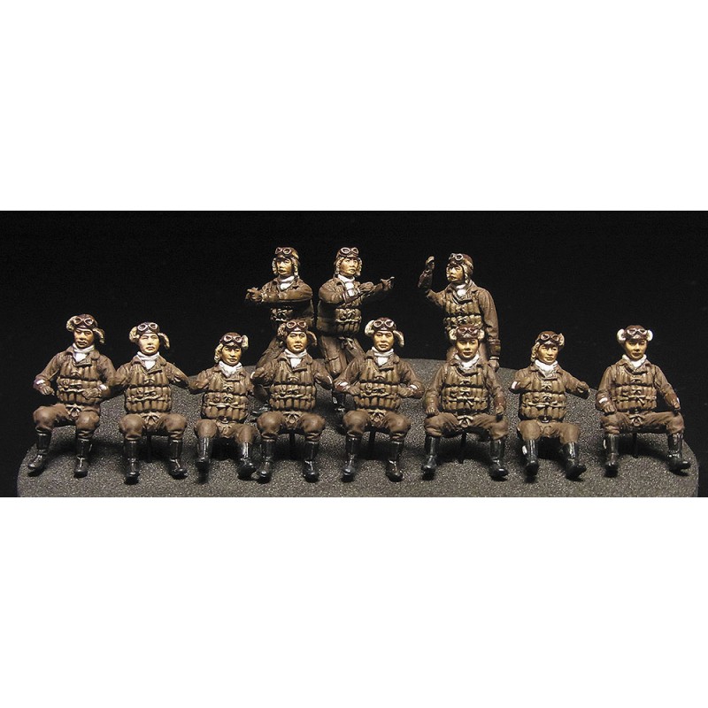 Збірна модель пілоти ВПС Японії – JAPANESE NAVY AIRMEN SET – Hasegawa 35116