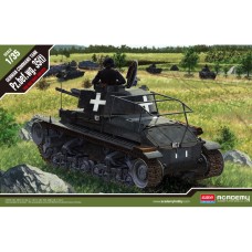 13313 НЕМЕЦКИЙ ШТАБНОЙ ТАНК Pz.bef.wg. 35(t) 1:35