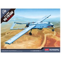 12117 U.S.ARMY RQ-7B UAV 1:35