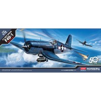 12457 U.S. NAVY FIGHTER F4U-1 1:72
