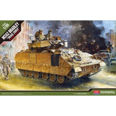 13205 M2A2 BRADLEY "IRAQ 2003" 1:35