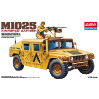 13241 M1025 ARMOURED CARRIER 1:35