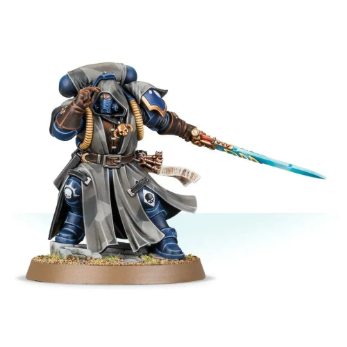 Мініатюра WARHAMMER 40000: SPACE MARINES - PRIMARIS LIBRARIAN IN PHOBOS ARMOUR