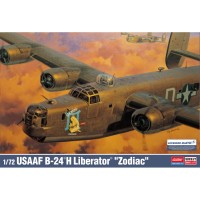 12584 USAAF B-24H Liberator "Zodiac" 1:72