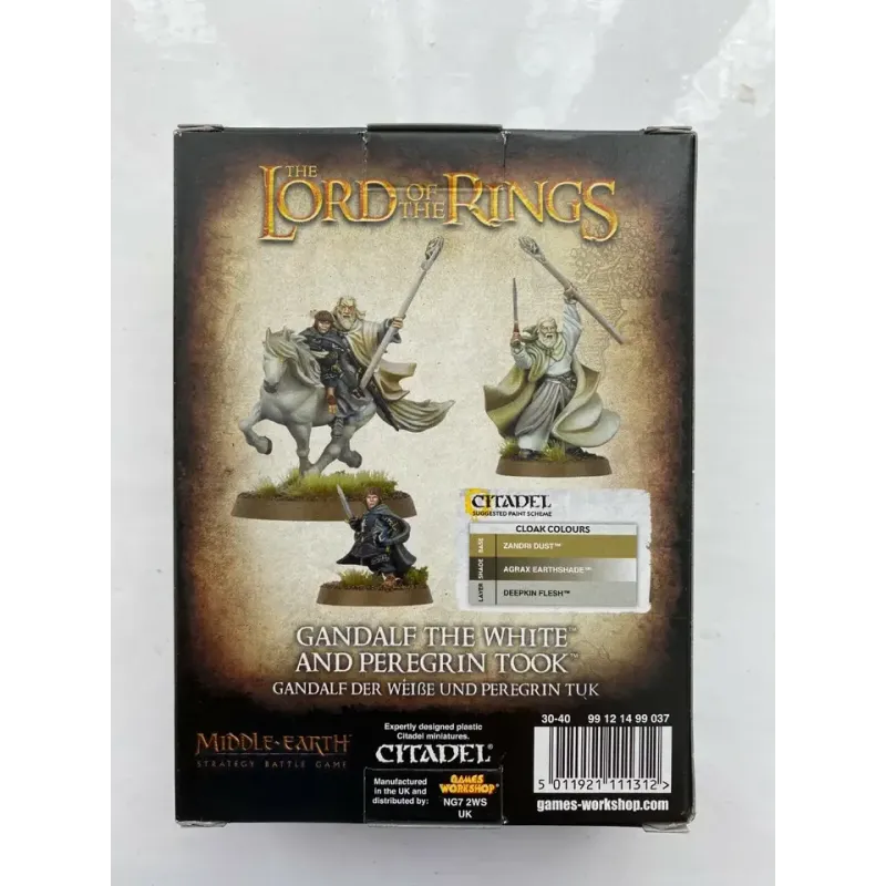 Набор миниатюр MIDDLE-EARTH SBG: Гэндальф Белый и Перегрин Тук